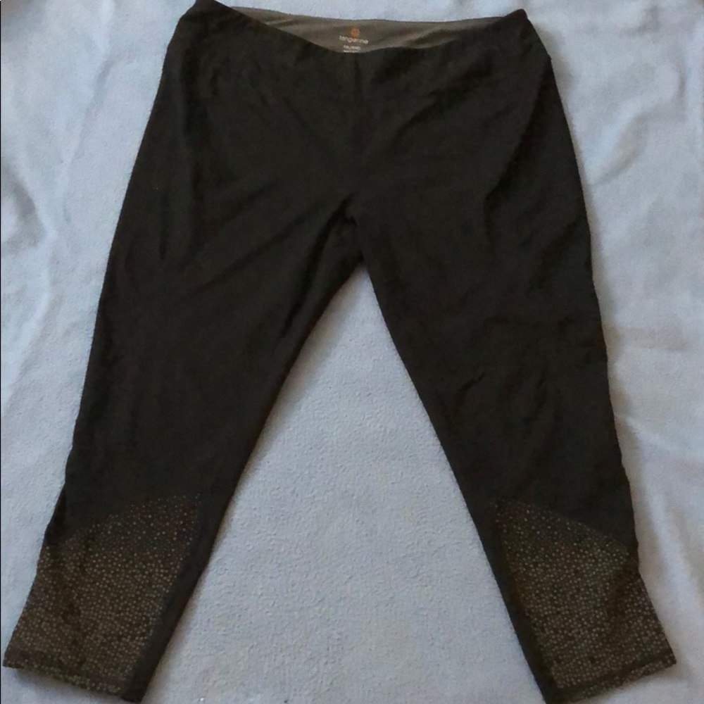 TANGERINE | Black Active Crop Leggings XXL